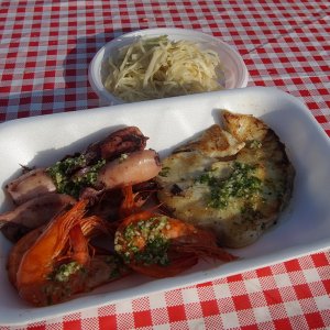 Istrien: VRSAR >Köstlichkeiten auf dem Fischerfest