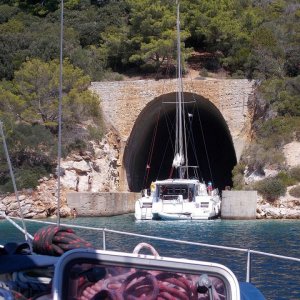 Dalmatien > Lastovo > U-Boot Bunker
