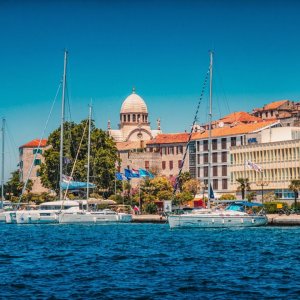 Dalmatien: SIBENIK > Stadthafen